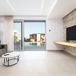 Vilă Luxury Semi Detached Smokva 2 - Near Center And Sea - By Traveler Tourist Agency Krk Veglia