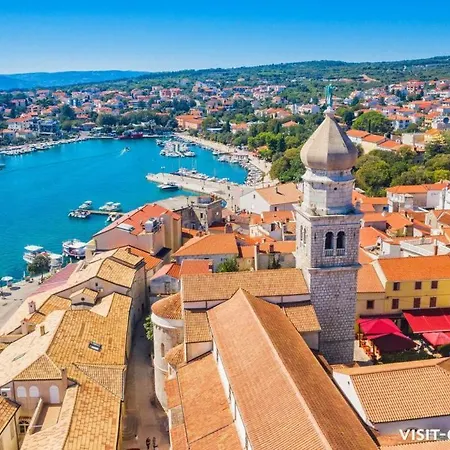Luxury Semi Detached Smokva 2 - Near Center And Sea - By Traveler Tourist Agency Krk *