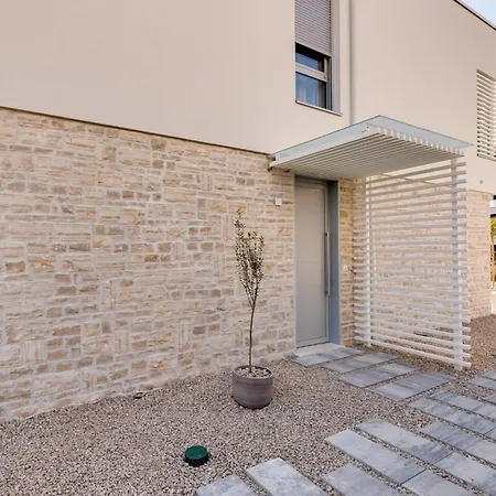 Luxury Semi Detached Smokva 2 - Near Center And Sea - By Traveler Tourist Agency Krk *
