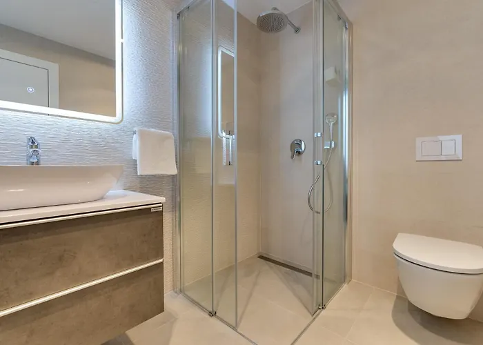 Luxury Semi Detached Smokva 2 - Near Center And Sea - By Traveler Tourist Agency Krk Villa