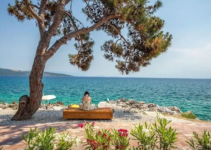 Luxury Semi Detached Smokva 2 - Near Center And Sea - By Traveler Tourist Agency Krk